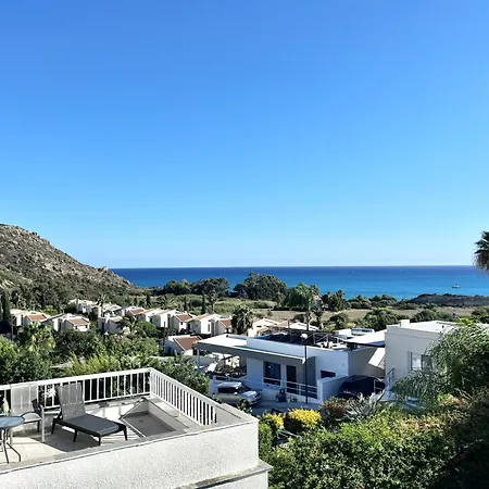 فيلة Agapi Sea View *